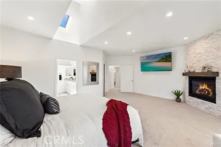 322 Jasmine Avenue Corona del Mar, CA 92625