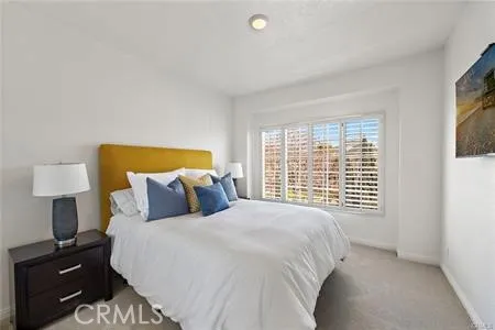 322 Jasmine Avenue Corona del Mar, CA 92625