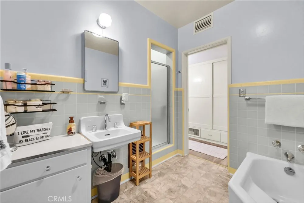 9385 Oak Glen Road Cherry Valley, CA 92223