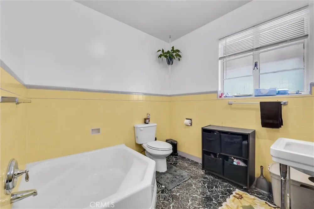 9385 Oak Glen Road Cherry Valley, CA 92223
