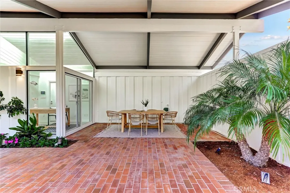4709 Cortland Corona del Mar, CA 92625