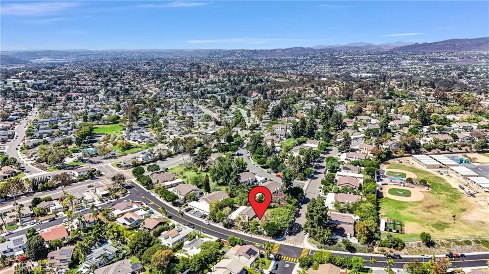 1940 Park Dale Encinitas, CA 92024