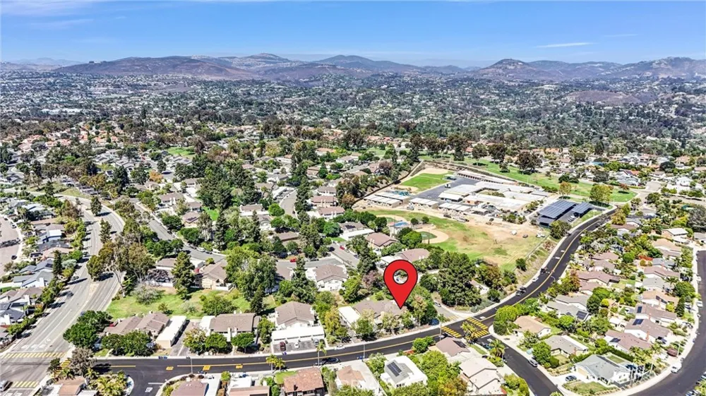 1940 Park Dale Encinitas, CA 92024