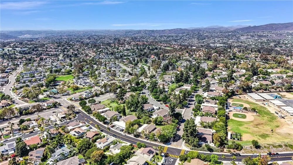 1940 Park Dale Encinitas, CA 92024