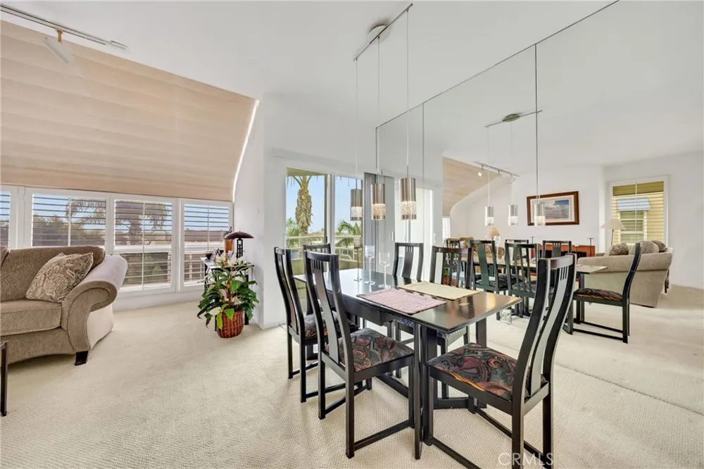 3365 Tempe Drive Huntington Beach, CA 92649