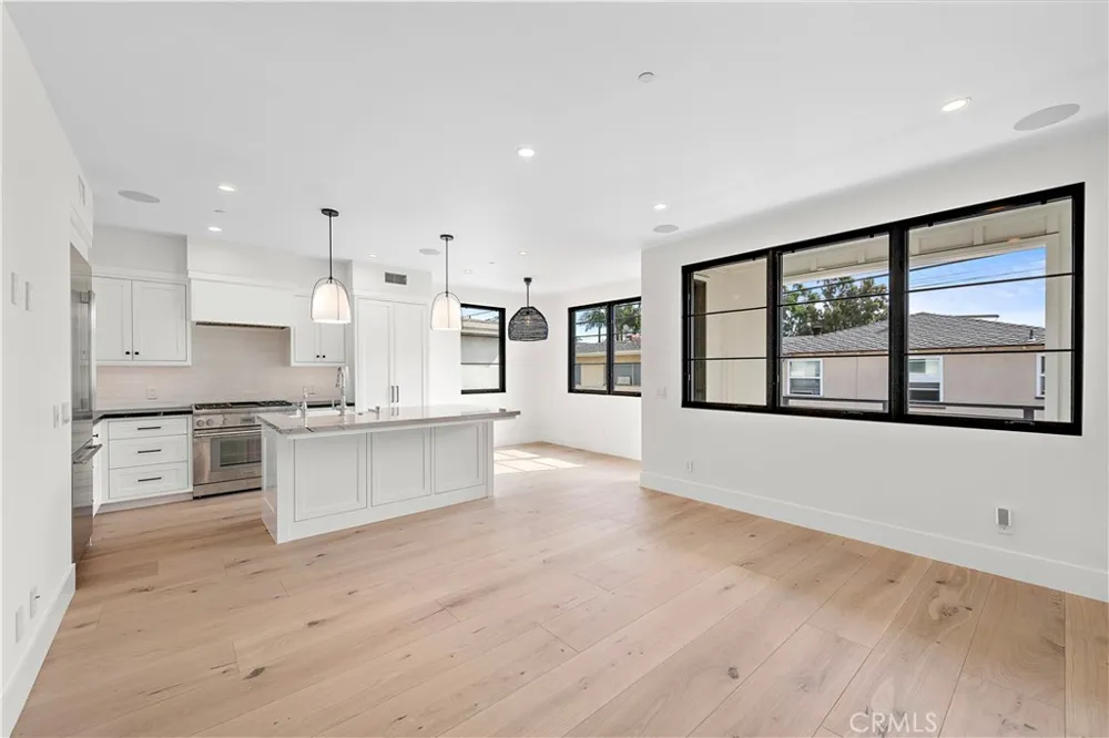 434 Goldenrod Avenue Corona del Mar, CA 92625