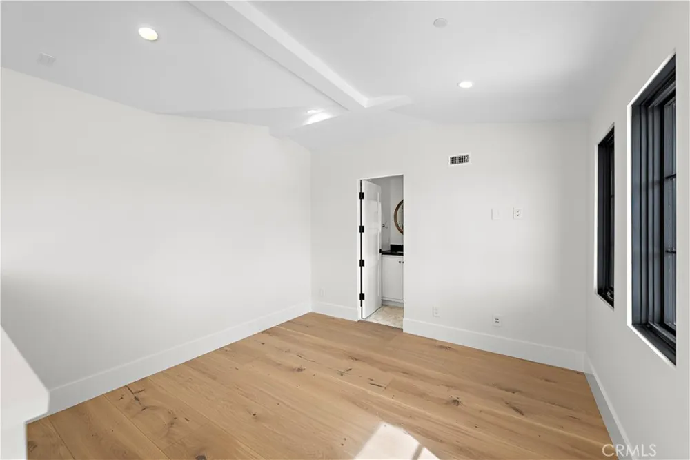 434 Goldenrod Avenue Corona del Mar, CA 92625