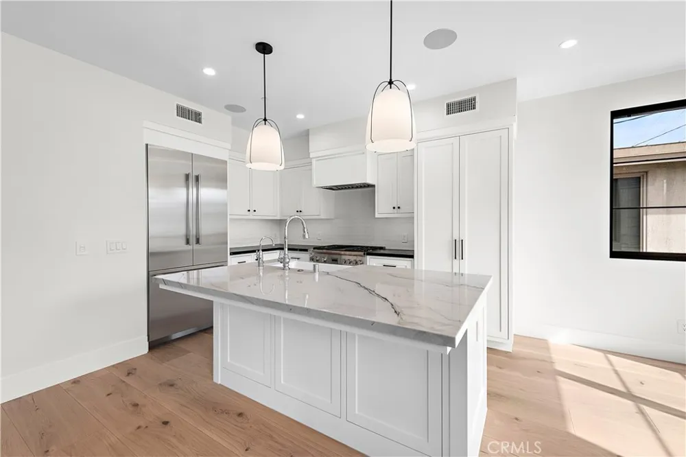 434 Goldenrod Avenue Corona del Mar, CA 92625