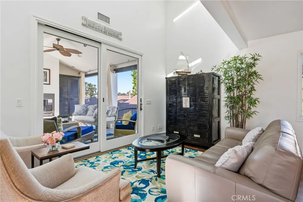426 Narcissus #1/2 Corona del Mar, CA 92625