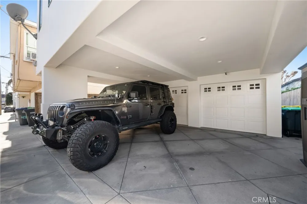 426 Narcissus #1/2 Corona del Mar, CA 92625