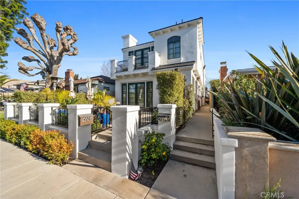 426 Narcissus #1/2 Corona del Mar, CA 92625