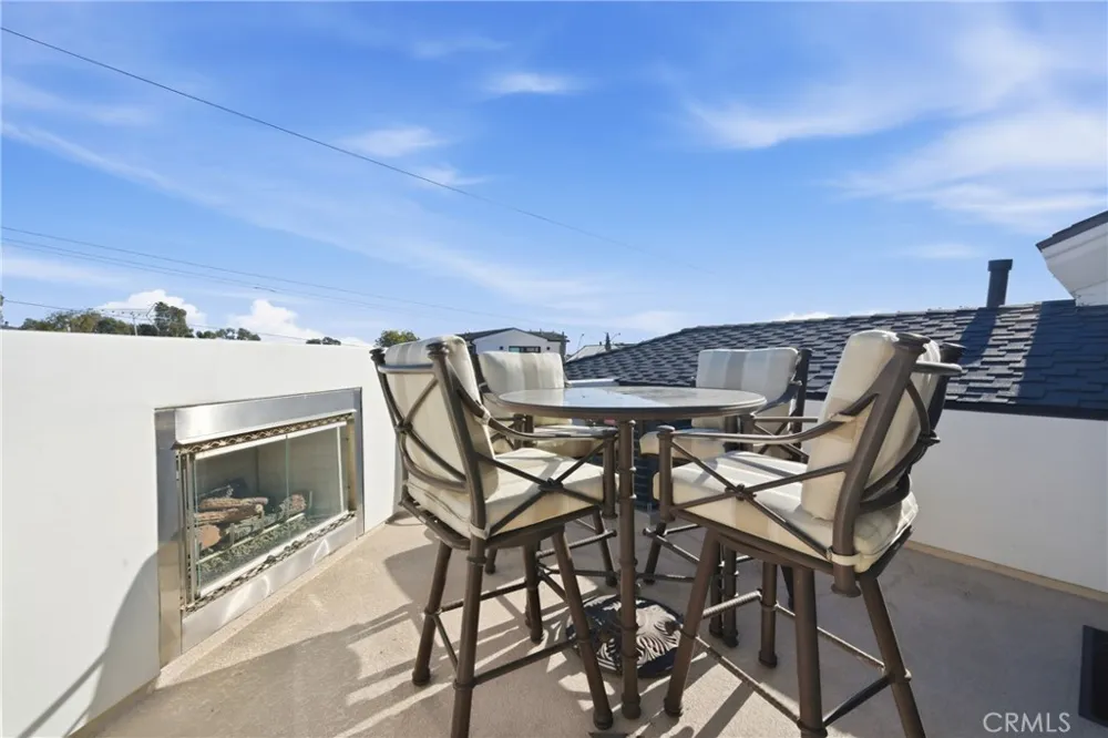 426 Narcissus #1/2 Corona del Mar, CA 92625