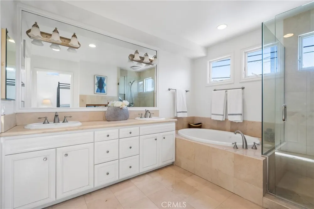 426 Narcissus #1/2 Corona del Mar, CA 92625