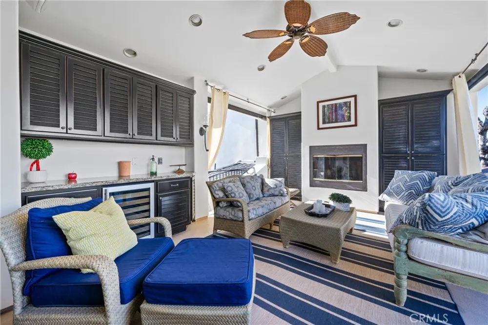 426 Narcissus #1/2 Corona del Mar, CA 92625