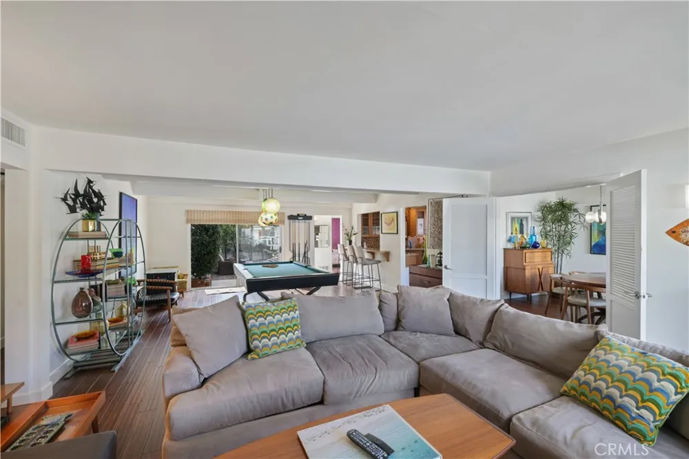 1735 E Ocean Newport Beach, CA 92661