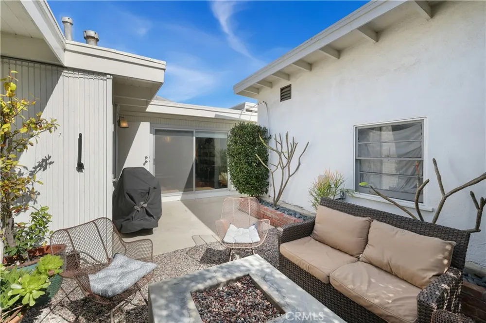 1735 E Ocean Newport Beach, CA 92661