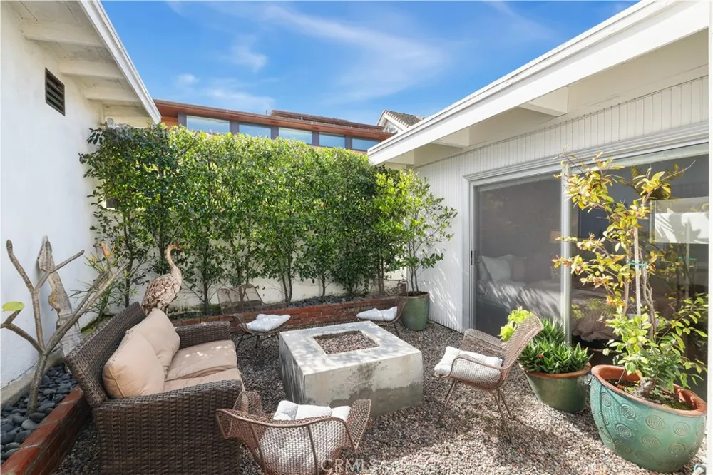 1735 E Ocean Newport Beach, CA 92661