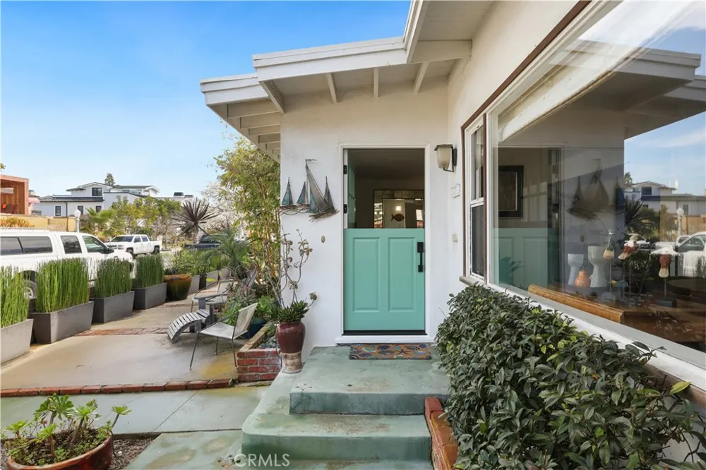 1735 E Ocean Newport Beach, CA 92661