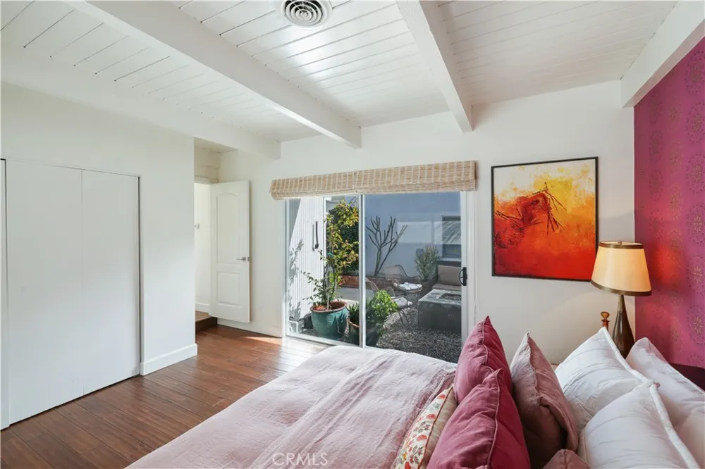 1735 E Ocean Newport Beach, CA 92661