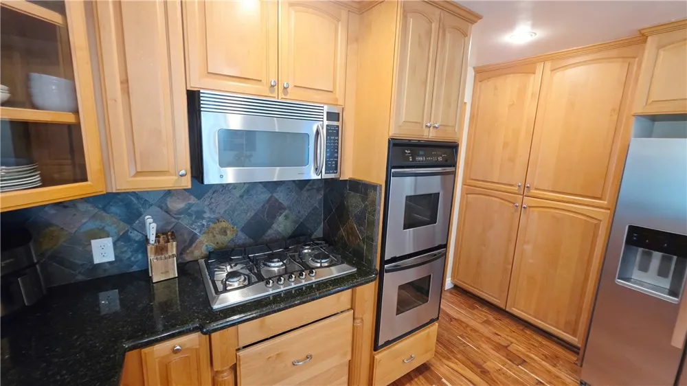 4008 Barbara Bakersfield, CA 93309