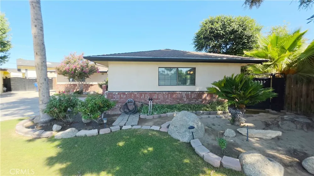 4008 Barbara Bakersfield, CA 93309