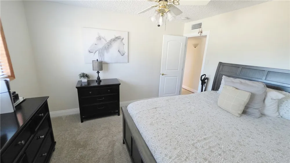 4008 Barbara Bakersfield, CA 93309