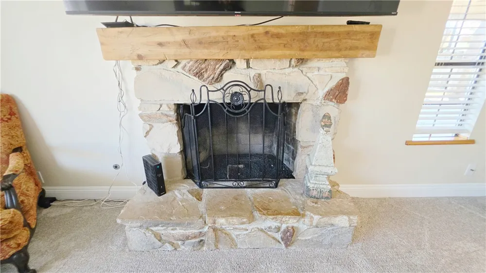 4008 Barbara Bakersfield, CA 93309