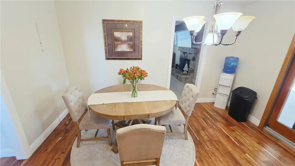 4008 Barbara Bakersfield, CA 93309