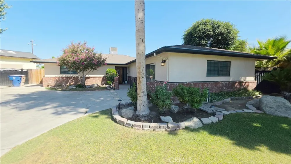 4008 Barbara Bakersfield, CA 93309