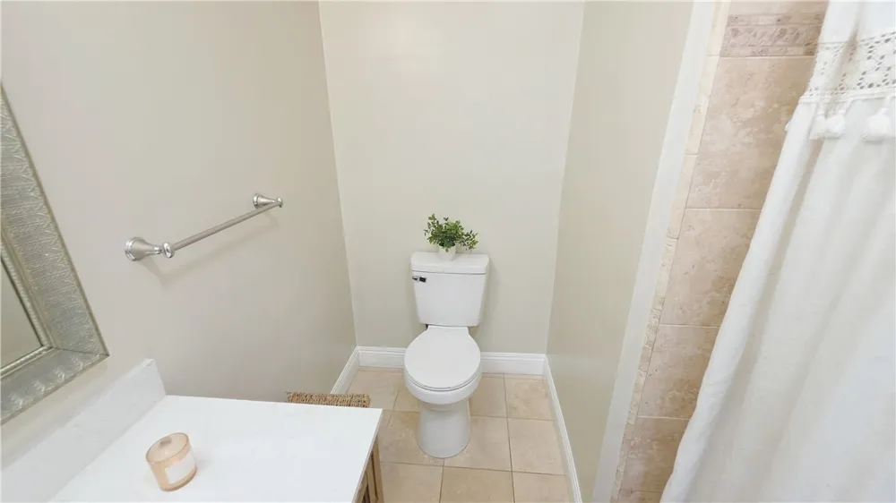 4008 Barbara Bakersfield, CA 93309