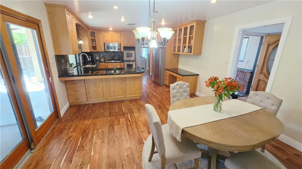 4008 Barbara Bakersfield, CA 93309