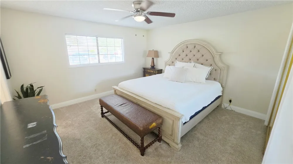4008 Barbara Bakersfield, CA 93309
