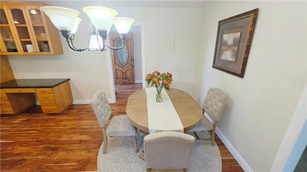 4008 Barbara Bakersfield, CA 93309