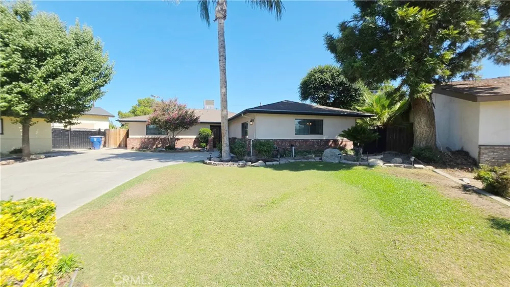 4008 Barbara Bakersfield, CA 93309