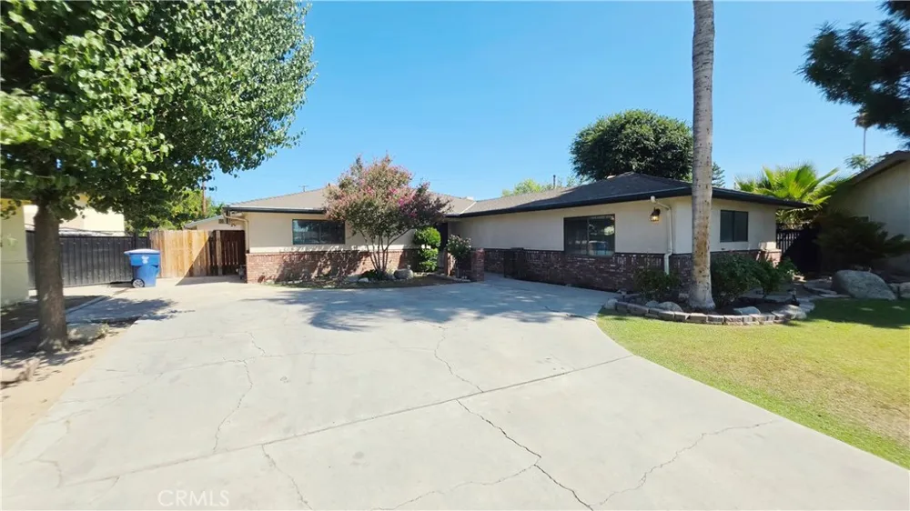 4008 Barbara Bakersfield, CA 93309