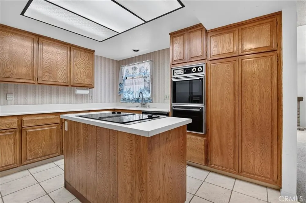 1302 W Apricot Lompoc, CA 93436