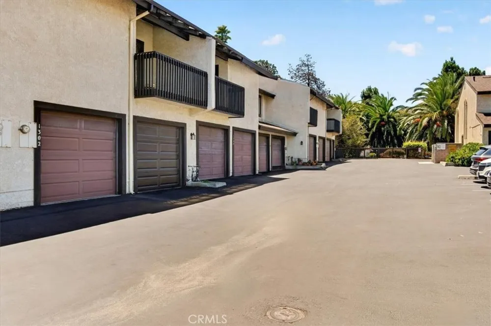 1302 W Apricot Lompoc, CA 93436
