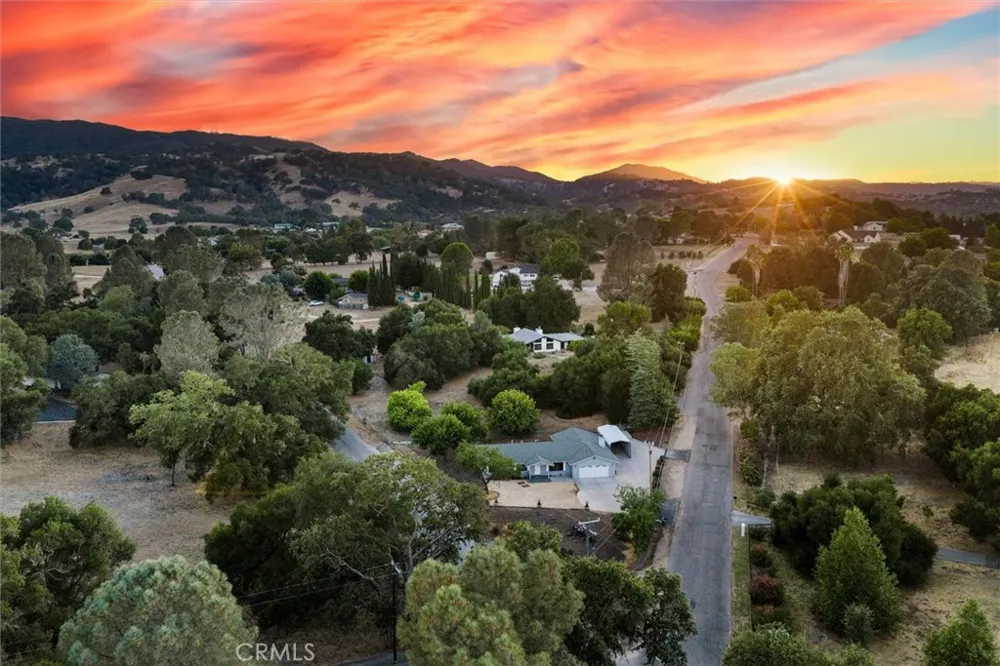 14740 Morningside Road Atascadero, CA 93422