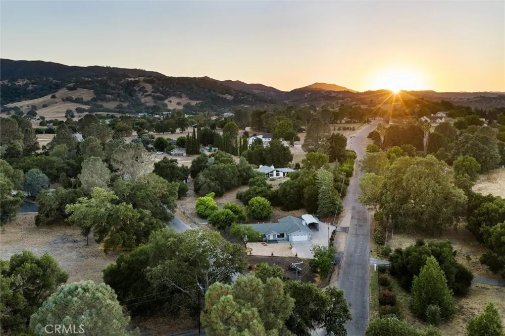 14740 Morningside Road Atascadero, CA 93422