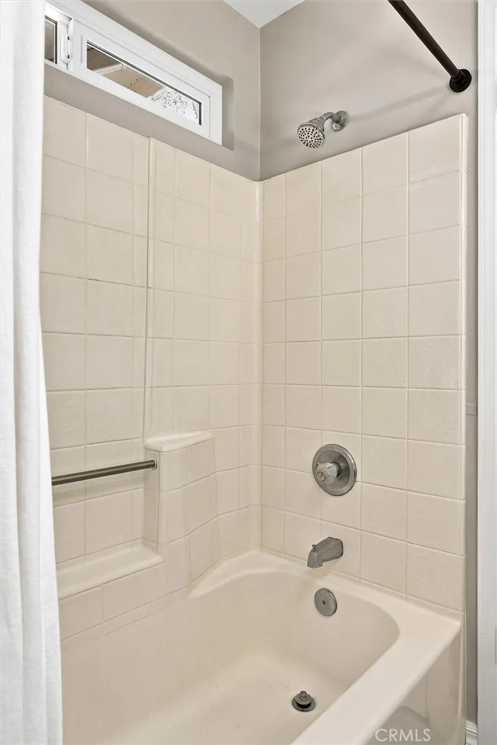161 Newport Avenue Grover Beach, CA 93433