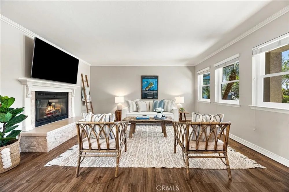 161 Newport Avenue Grover Beach, CA 93433