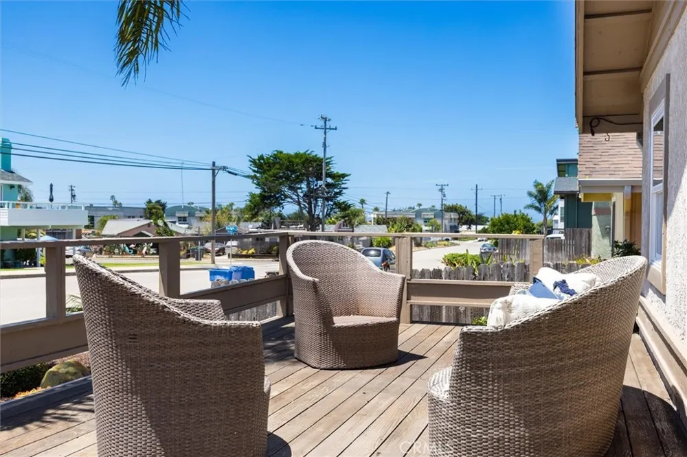 161 Newport Avenue Grover Beach, CA 93433