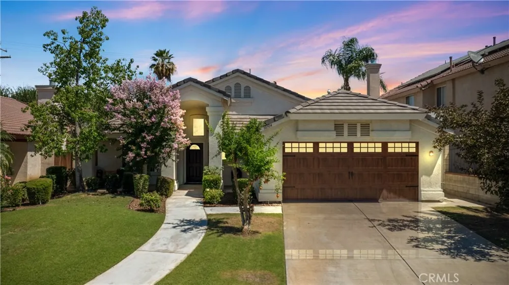 10304 Crandon Park Drive Bakersfield, CA 93312