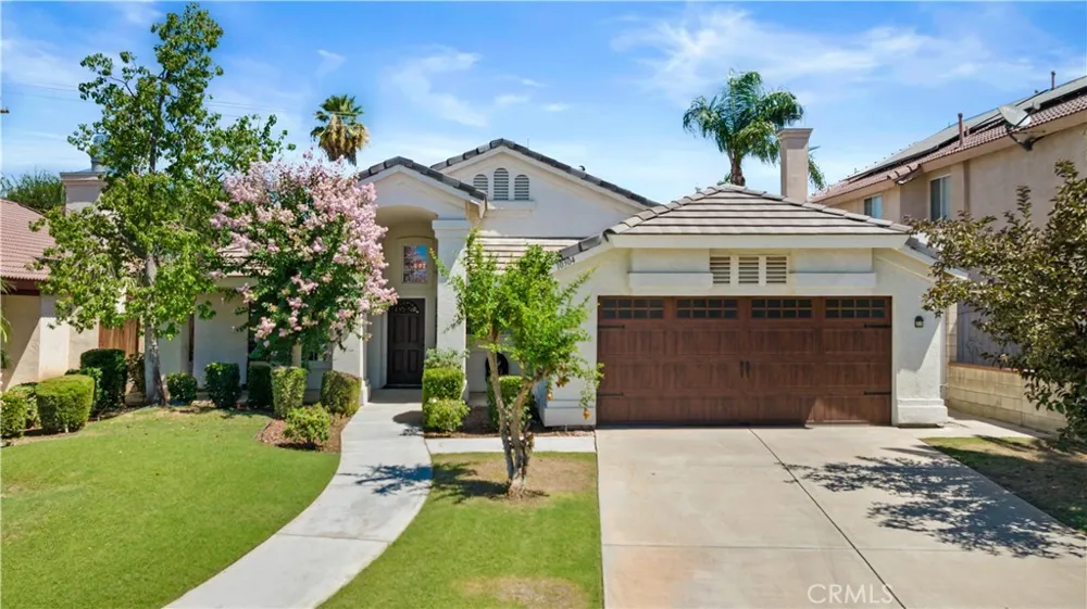 10304 Crandon Park Drive Bakersfield, CA 93312