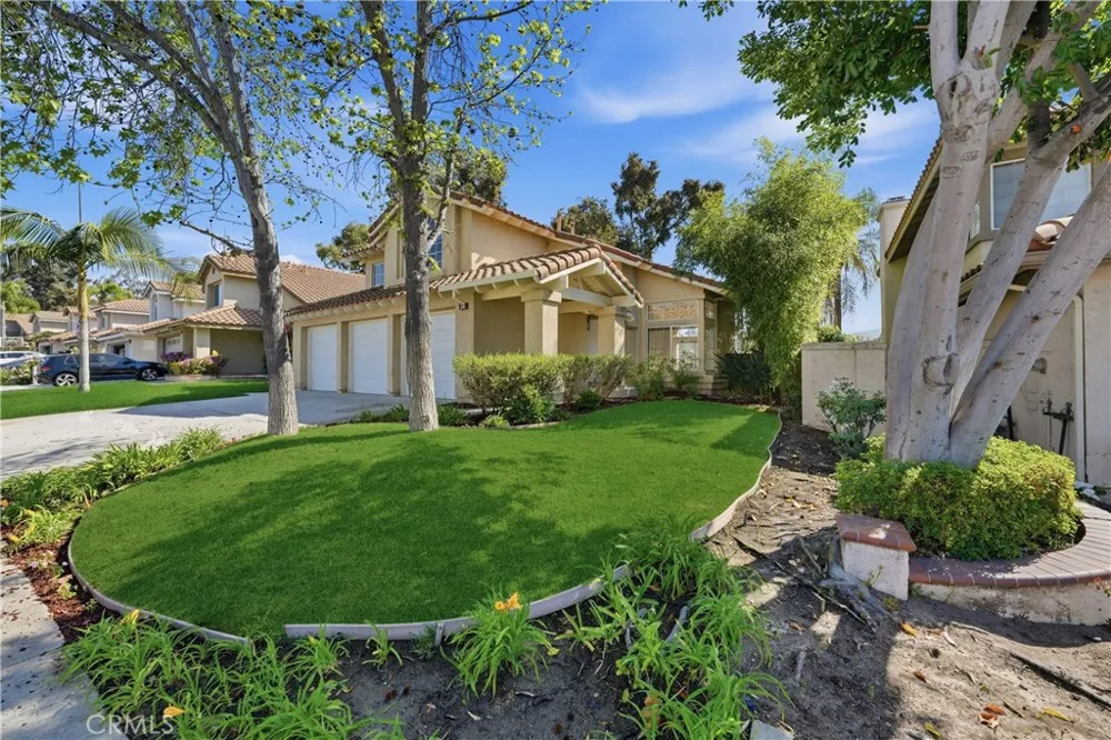 34 Reata Rancho Santa Margarita, CA 92688