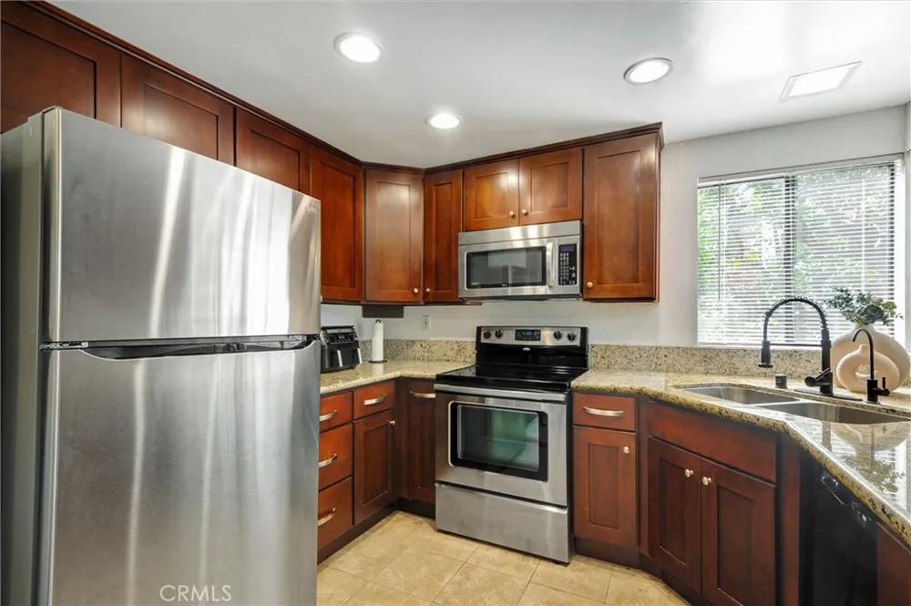 755 Racquet Club #476 Diamond Bar, CA 91765