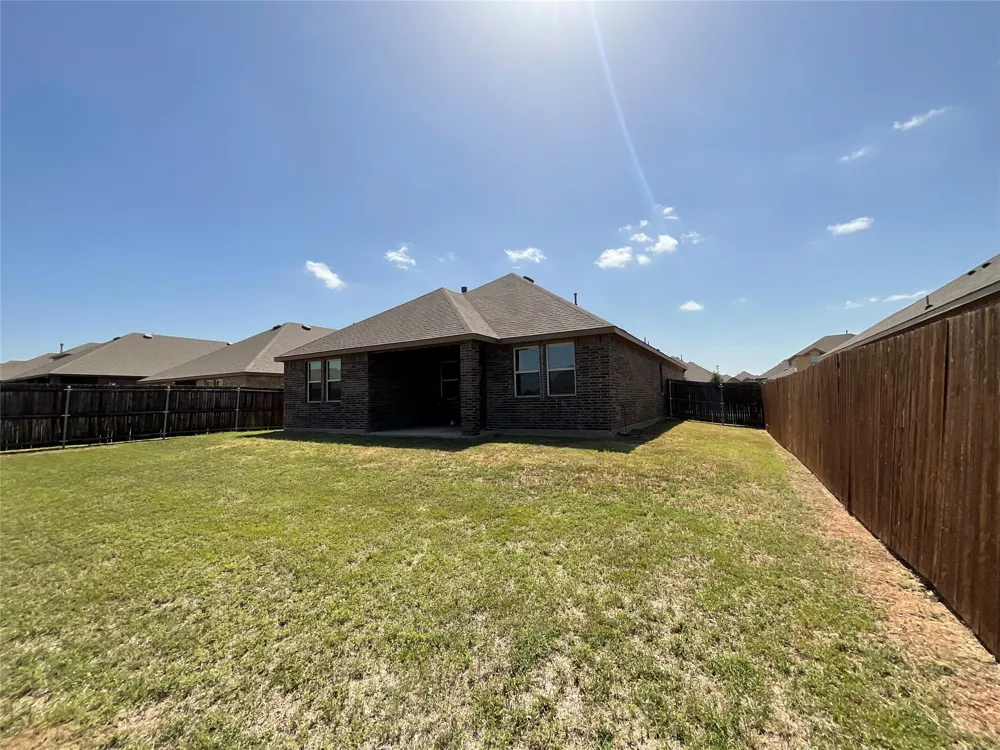 4320 Shadow Drive Forney, TX 75126