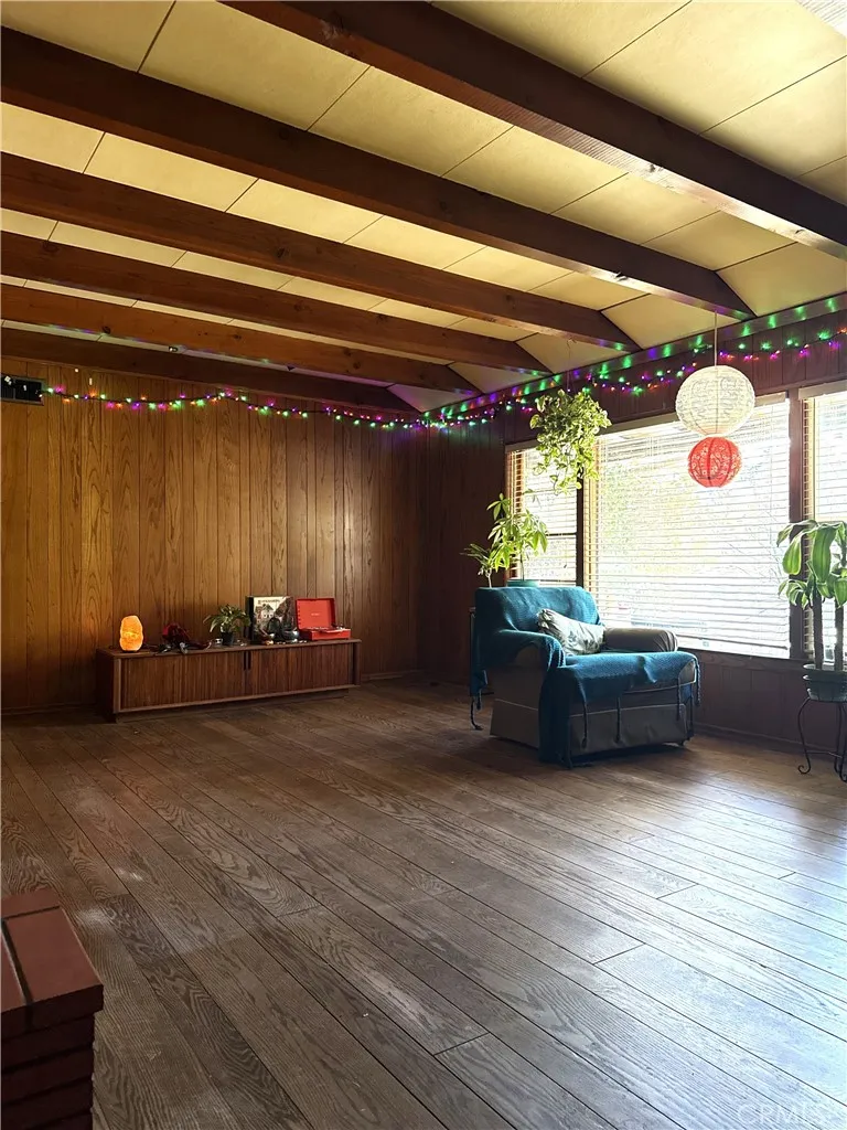 3210 Belvedere Riverside, CA 92507