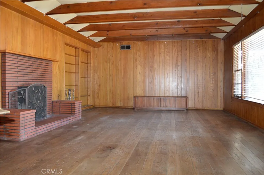 3210 Belvedere Riverside, CA 92507