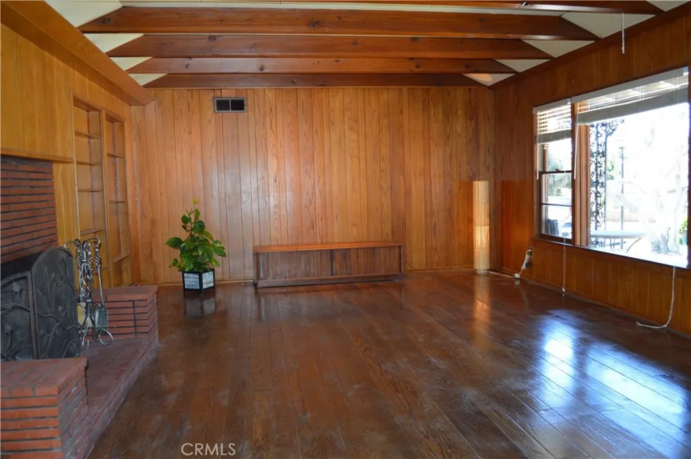 3210 Belvedere Riverside, CA 92507